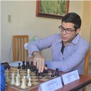 Maestro Fide de ajedrez con 2 normas de MI y 2400 de Elo Fide. Ofrezco clases a todos los niveles
